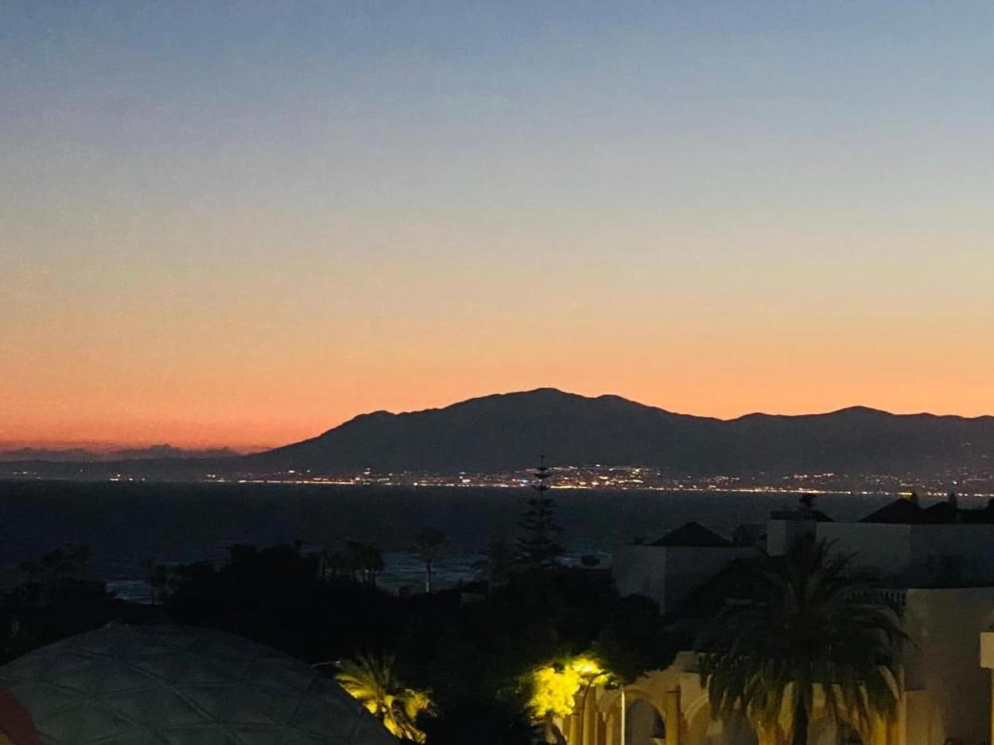 White Pearl Elviria H1 Marbella